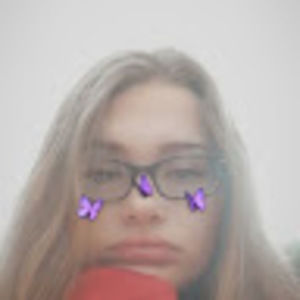 Meet your Posher, Emilie